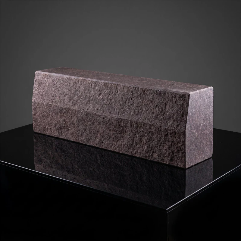 Бордюр из гранита G664 «Bainbrook Brown»