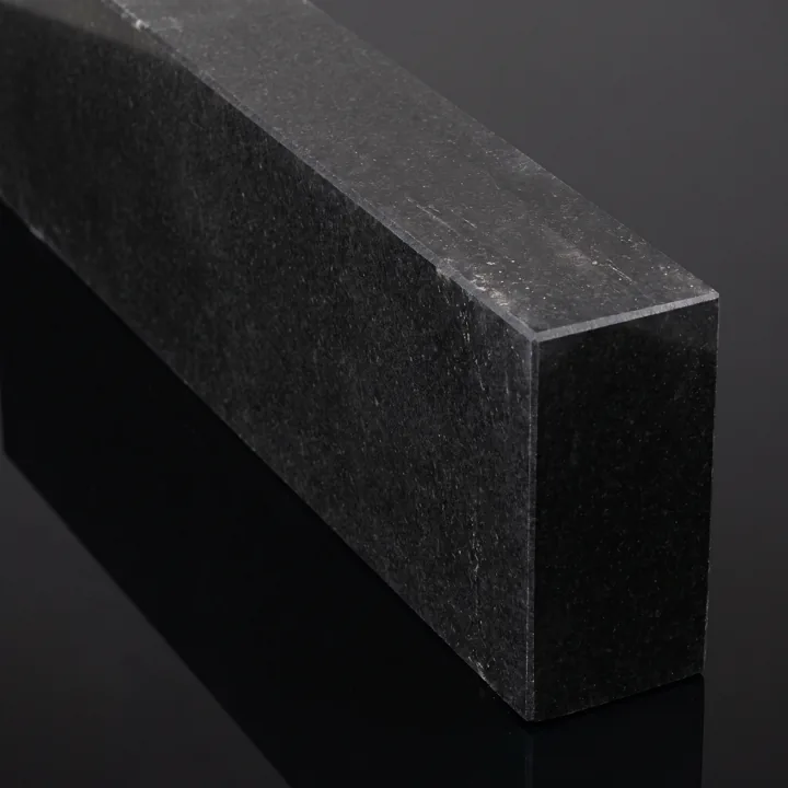 Бордюр из гранита G684 «Fuding Black»